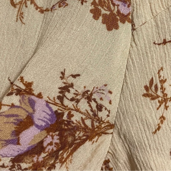 Floral Print Square Neckline Crop Top long sleeve rush blouse - Picture 7 of 11